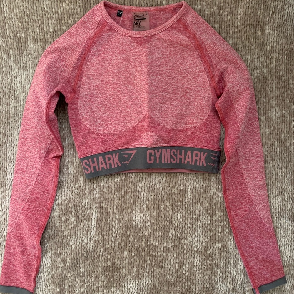 XS Gymshark long sleeve cropped top in pink